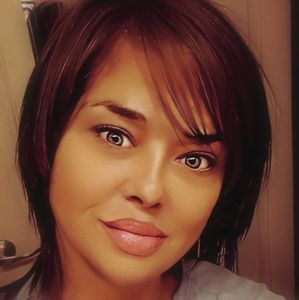 Meet your Posher, Aimee